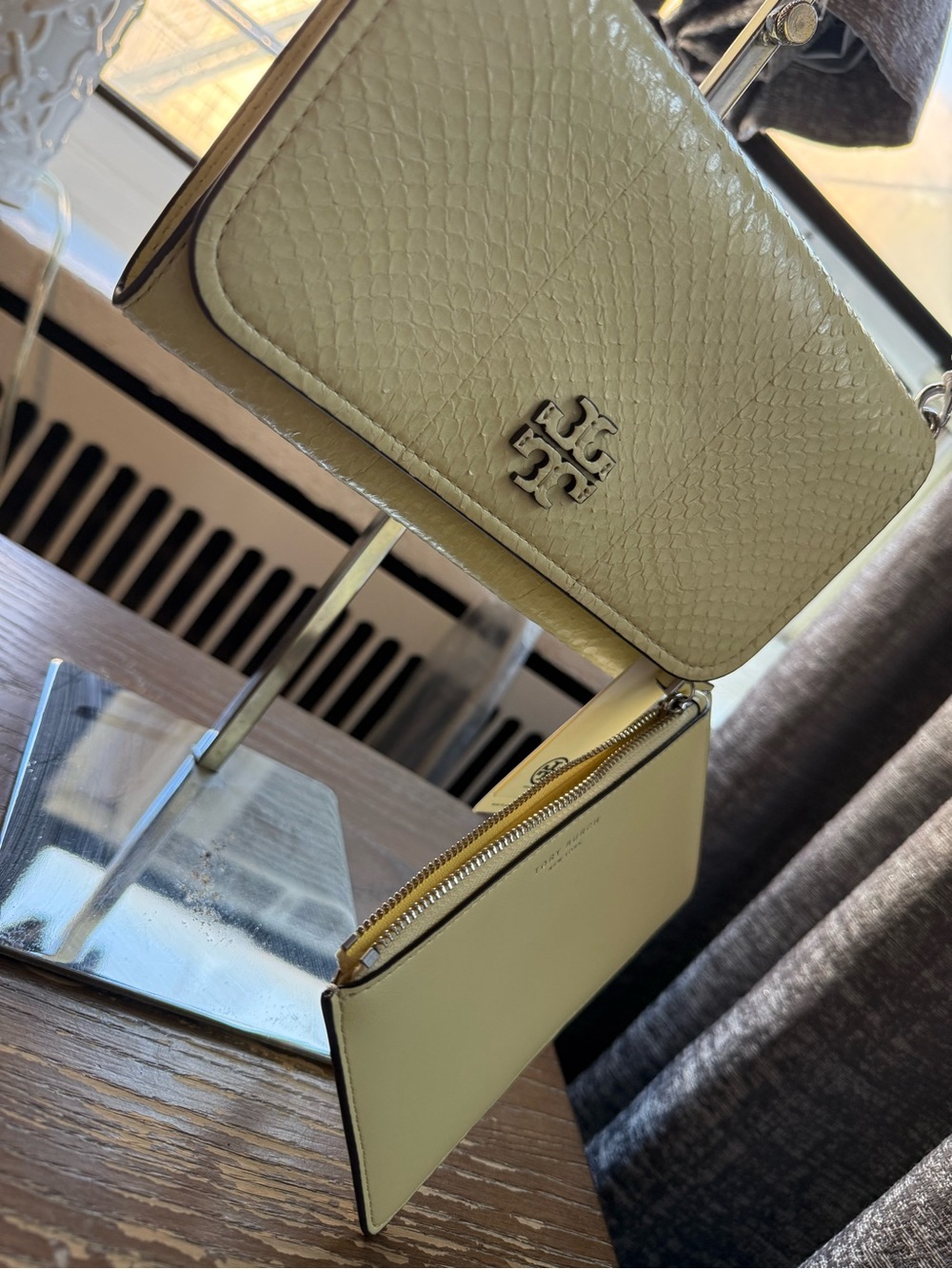 Tory Burch Thea Embossed Patchwork Flat Wallet Crossbody Lemon Tart NWT - Picture 7 of 12
